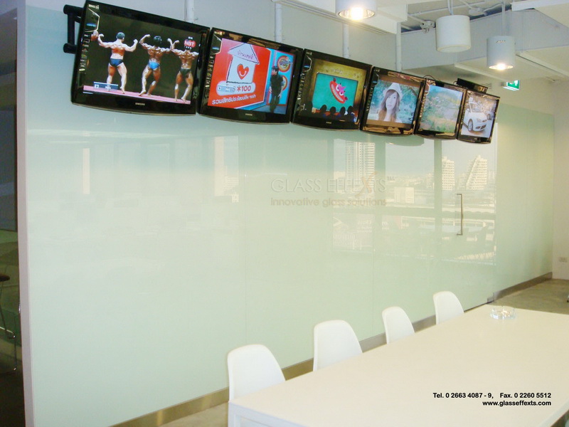 Wall Glass - Thairath Meeting Room